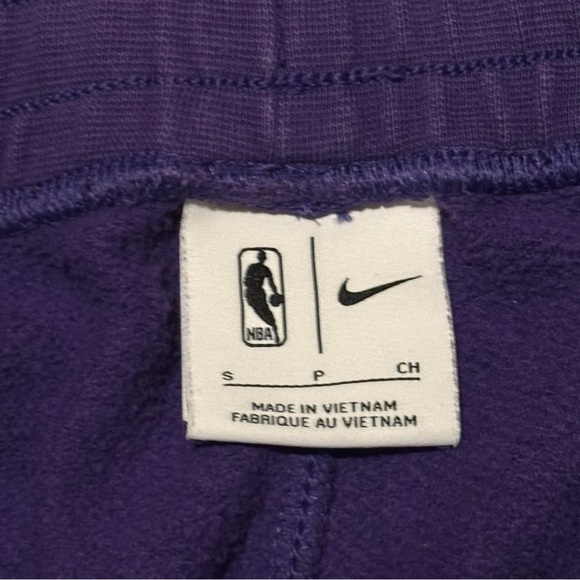 Nike NBA Los Angeles Lakers Courtside Fleece Pants Purple Size Small - Picture 4 of 5
